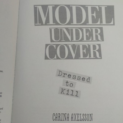 Model Undercover Dress To Kill book like new, English