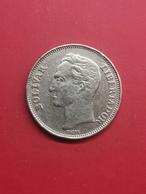 Venezuela 2 Bolivares Coin 1967 used, nickel
