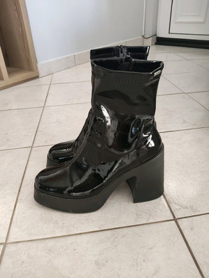 Mexx patent leather ankle boots used, size 40, black, 11 cm heel