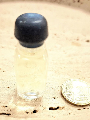 Vintage Miniature Eau de Givenchy Eau de Toilette like new, 5 ml
