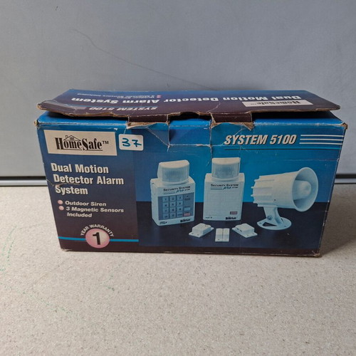 HomeSafe System 5100 alarm system with dual motion detectors and siren new