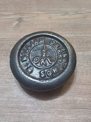 Weight used, vintage cast iron half oka by William Cross & Son