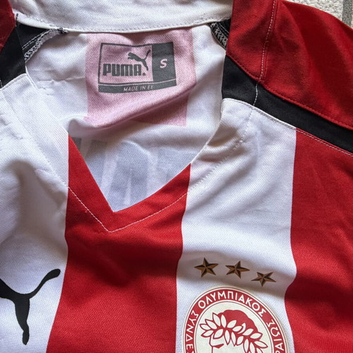 Olympiacos 2005-2006 football jersey, size Small