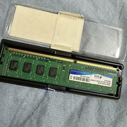 Adata 1GB RAM for desktop like new
