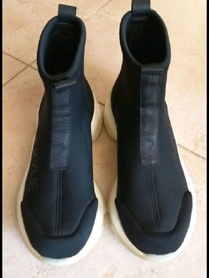Sock sneakers Kendall + Kylie like new, size 37, black and white