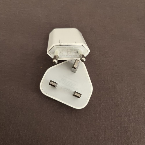 Apple adapters used, fully functional set