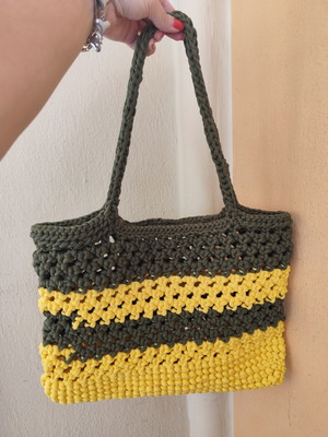 Handmade knitted shoulder bag new