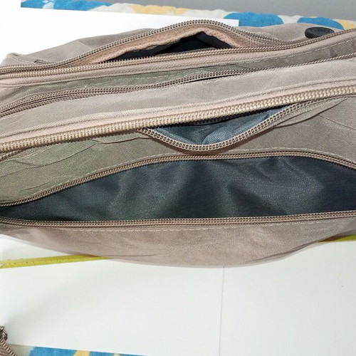 Charm Bags women's shoulder bag beige like new