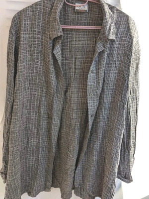 Grey women's shirt used size XL