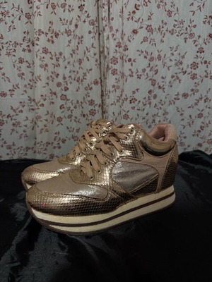 Sneakers ροζ μεταχειρισμένα, νούμερο 40, 9 πόντοι Arte Piedi