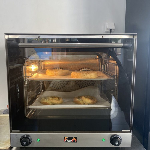 Fiore40 Electric Oven like new, 0.60x0.55x0.57m, 2.6kw