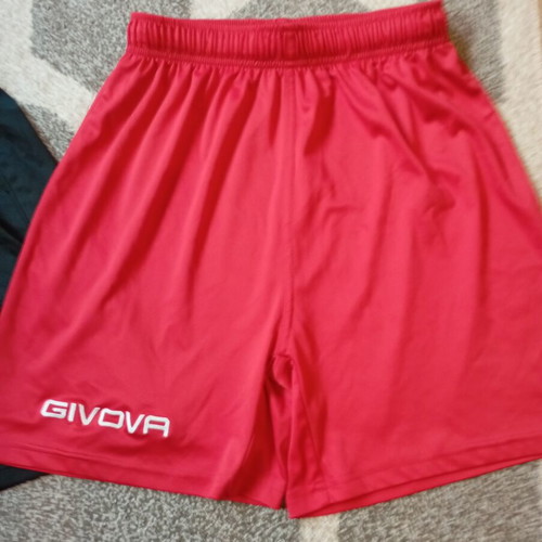 Givova sports shorts set like new, sizes Small and Medium