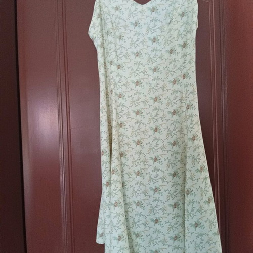 Dress with triple straps like new, colorful, size M