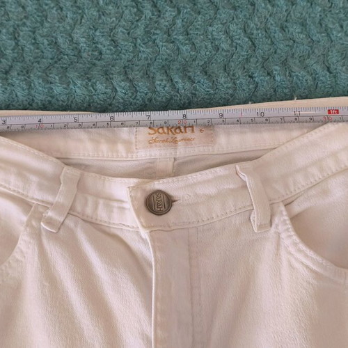 Sarah Lawrence white denim pants women like new