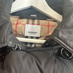 Burberry μπουφάν puffer μεσαίου μήκους σαν καινούργιο, μαύρο