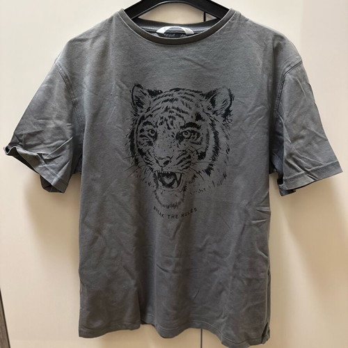 Mango kids short-sleeve t-shirt like new, 11-12 years
