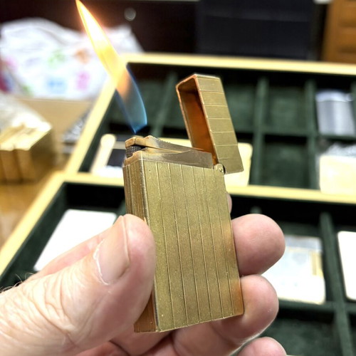 DuPont N15 gold lighter used, vintage
