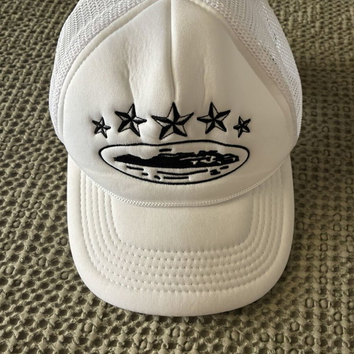 Corteiz hat brand new, black and white