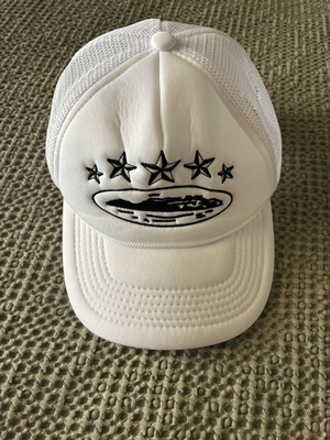 Corteiz hat brand new, black and white