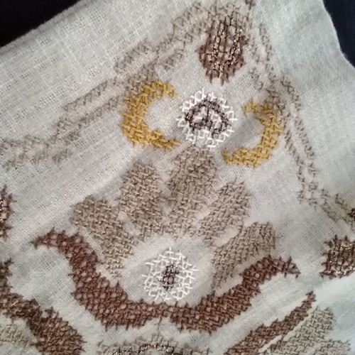 Embroidered pillow new in linen straw 43×43 cm