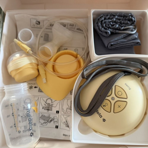 Medela breast pump new with accessories