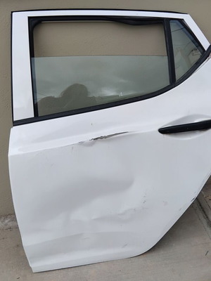 Hyundai i-10 rear left door 2014-2019 used, Polar White