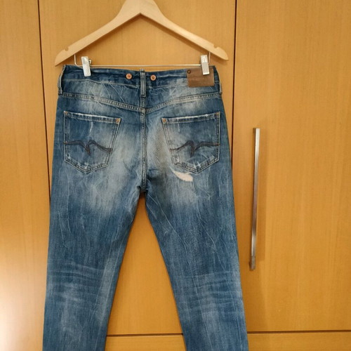 Staff jeans n.27 like new with rips and iron-on patches