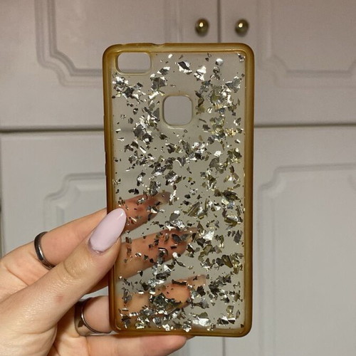 Clear phone case used with glitter