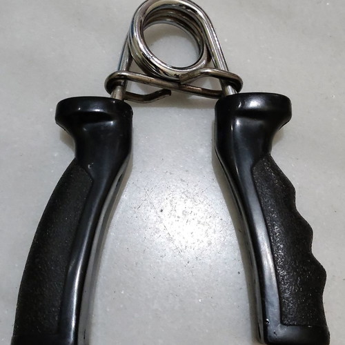 Fitness hand gripper used for wrist and finger exercise
