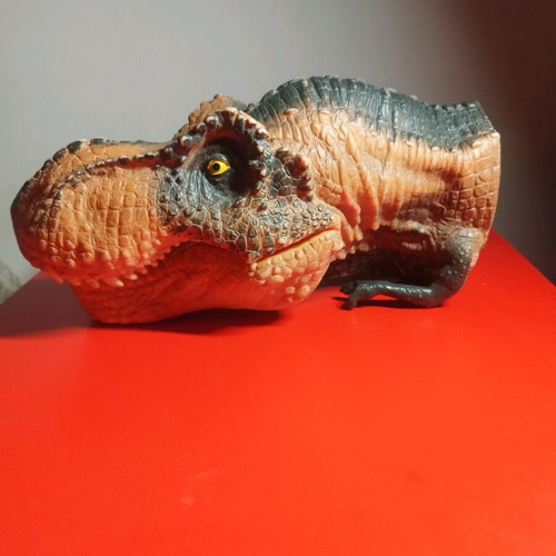 Dinosaur glove used, one size, plastic elastic