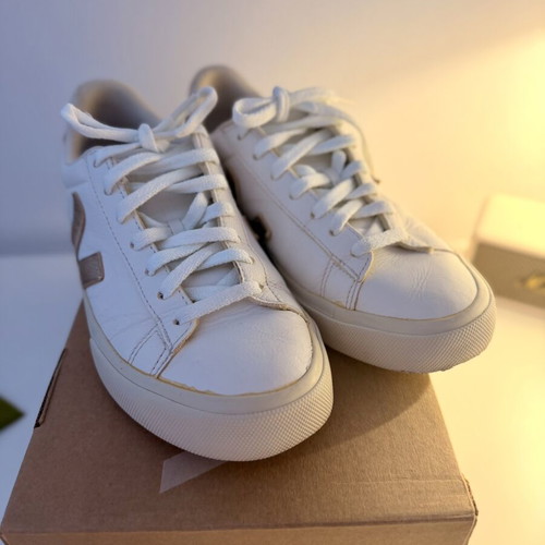 Veja Campo sneakers used, white and beige with rose gold details