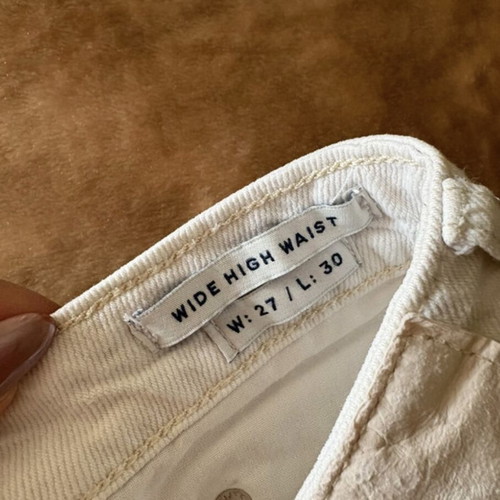 Wide Leg Cropped JJXX Jeans like new, size 27, length 30, white beige