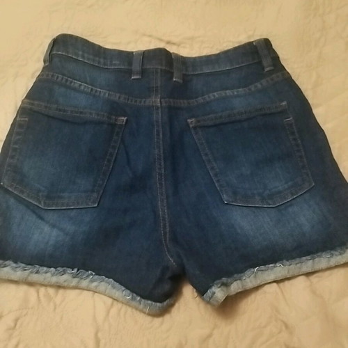 Shorts new, size Small, dark blue with frayed hem