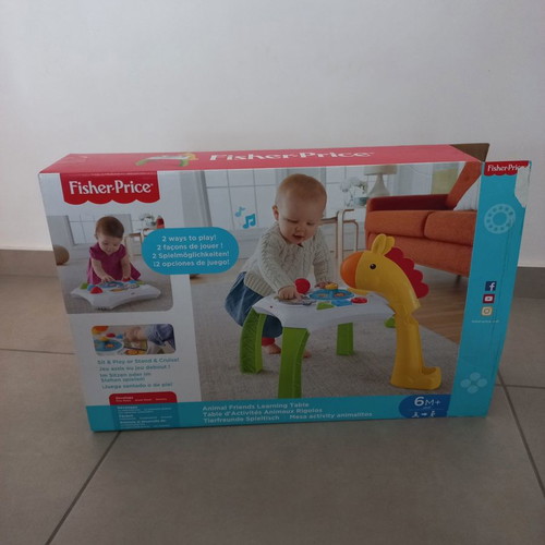 Fisher Price Animal Friends Activity Table like new