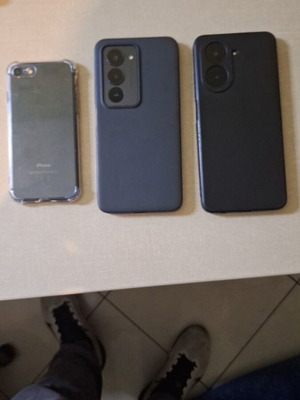 iPhone 7, Redmi A15 and Redmi A5 bundle like new