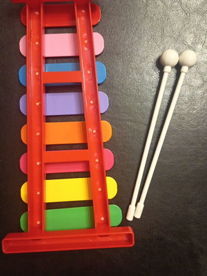 Xylophone with 8 notes