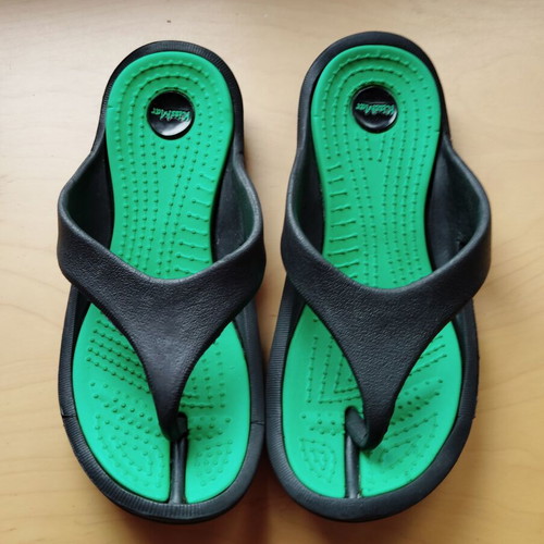 KissMar flip-flops size 37 used, black and green