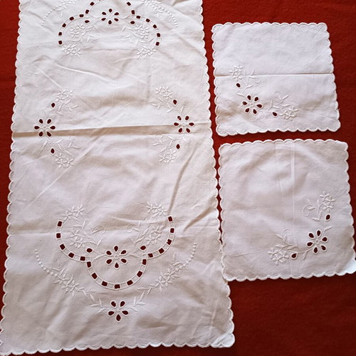 Set of 3 white embroidered cutwork linens like new