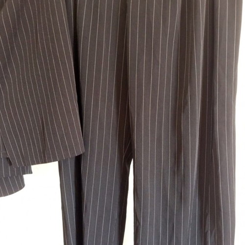 Set jacket skirt and pants medium like new, black