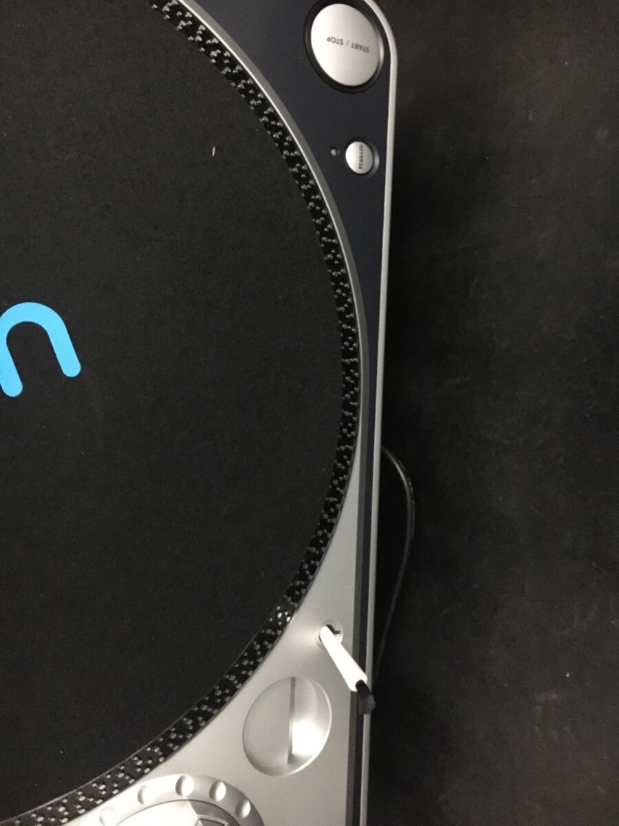 Stanton T90 USB turntable like new - € 340,00 - Vendora.cy