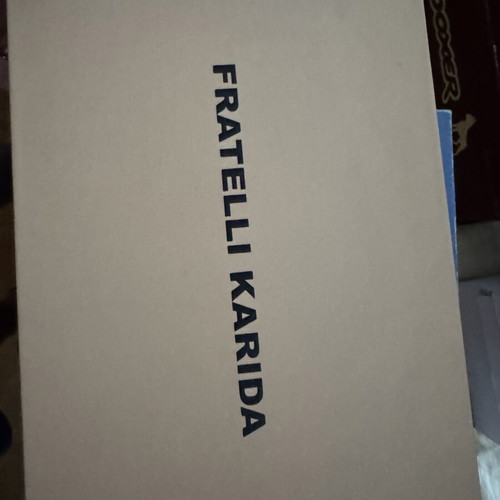 Fratelli Karida Off White sandals size 40 like new