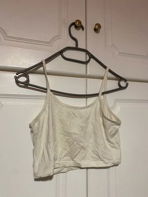 White cropped spaghetti strap top used, size Small