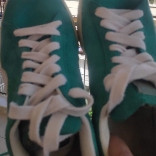Puma Suede Vintage Sneakers like new, size 38, turquoise