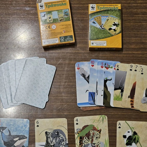 WWF playing cards with endangered species illustrations like new, set of 2