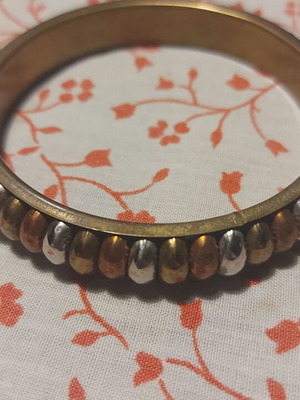 Bracelet used with bronze base and silver-bronze-gold tricolor