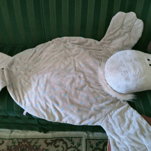 Large NICI plush seal like new for play and decoration