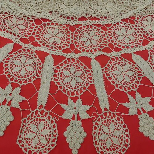Handmade crochet round tablecloth new with grapes
