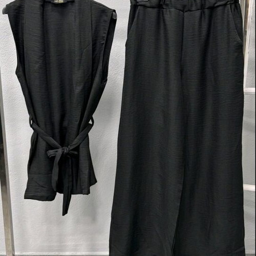 Linen type set new, black