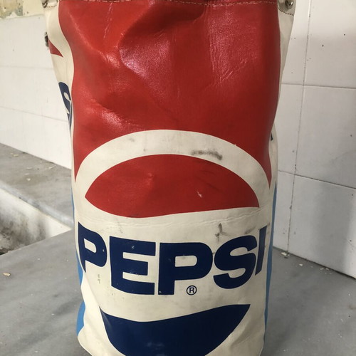 Pepsi vinyl bag 70’s used