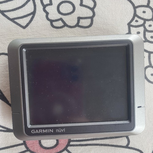 Garmin nüvi GPS car navigation device used, vintage model 200/250/260
